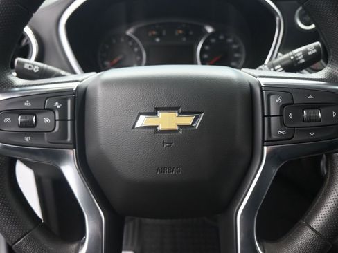 Used 2025 Chevrolet Blazer LT image 10