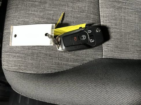 Used 2023 Ford F250 XL w/ XL Chrome Package image 27