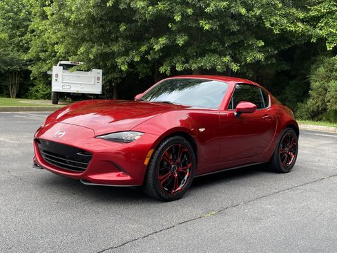 Used 2022 MAZDA MX-5 Miata RF Grand Touring RWD image 5