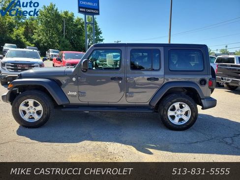 Used 2019 Jeep Wrangler Unlimited Sport S AWD/4WD image 2