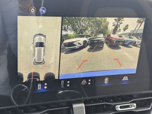 New 2026 Chevrolet Equinox ACTIV FWD image 19
