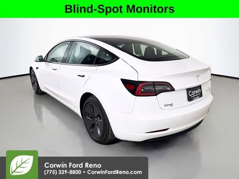 Used 2022 Tesla Model 3 Long Range AWD/4WD image 5