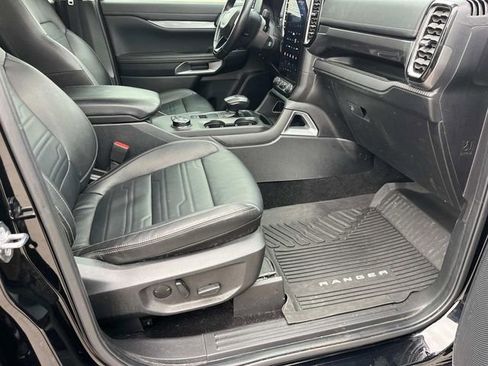 Used 2024 Ford Ranger Lariat w/ FX4 Off-Road Package AWD/4WD image 25