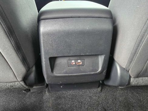 Used 2022 Nissan Frontier S w/ Technology Package image 17