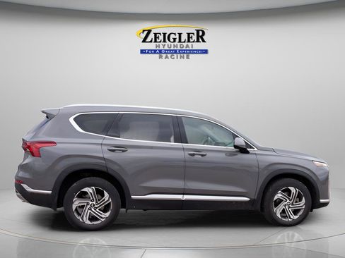 Used 2022 Hyundai Santa Fe SEL FWD image 9
