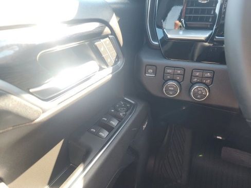 New 2026 Chevrolet Silverado 1500 LTZ w/ Z71 Off-Road Package image 38