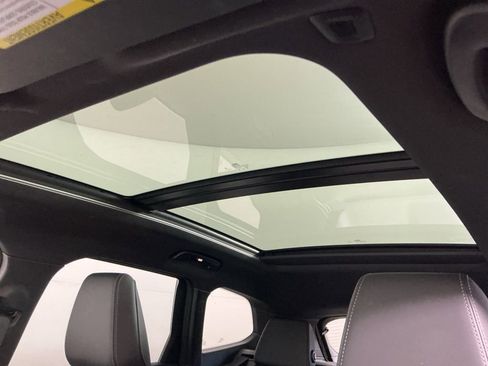 Certified 2025 BMW X1 xDrive28i w/ Technology Package image 23