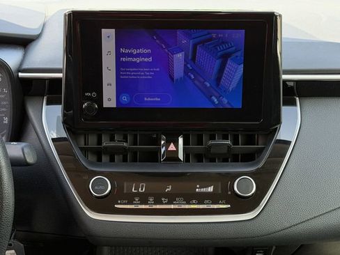 Used 2024 Toyota Corolla LE image 17