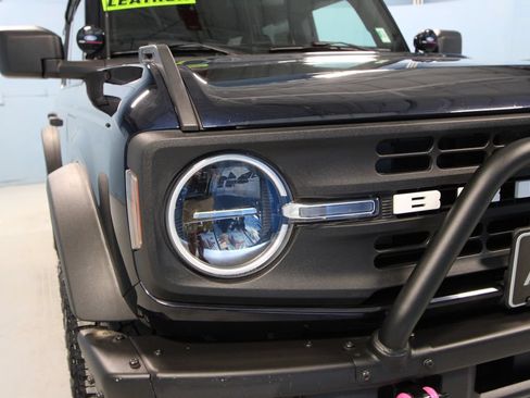 Used 2021 Ford Bronco Black Diamond AWD/4WD image 35