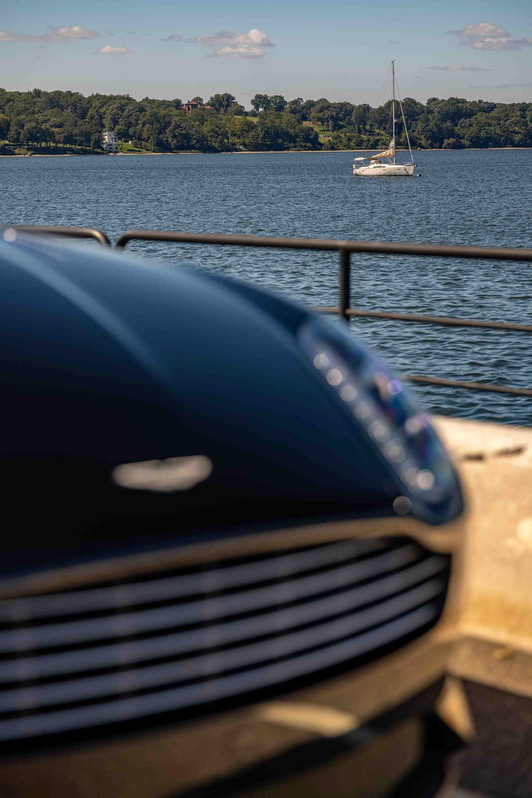 Used 2013 Aston Martin DB9 Volante RWD image 77