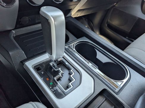 Used 2019 Toyota Tundra SR5 w/ SR5 Upgrade Package image 14