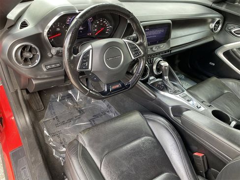 Used 2020 Chevrolet Camaro SS image 17