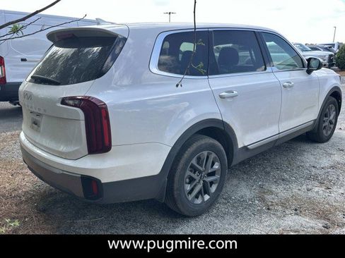 Used 2025 Kia Telluride LX image 7
