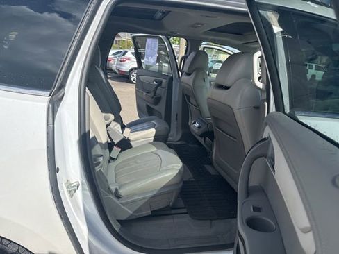 Used 2017 Chevrolet Traverse Premier AWD/4WD image 14
