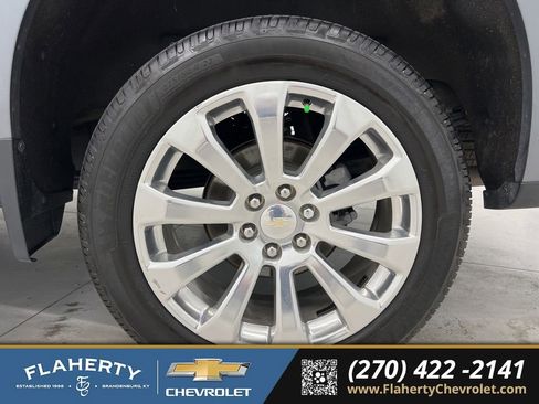 Used 2022 Chevrolet Silverado 1500 High Country AWD/4WD image 19