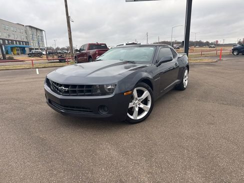 Used 2013 Chevrolet Camaro LS image 19