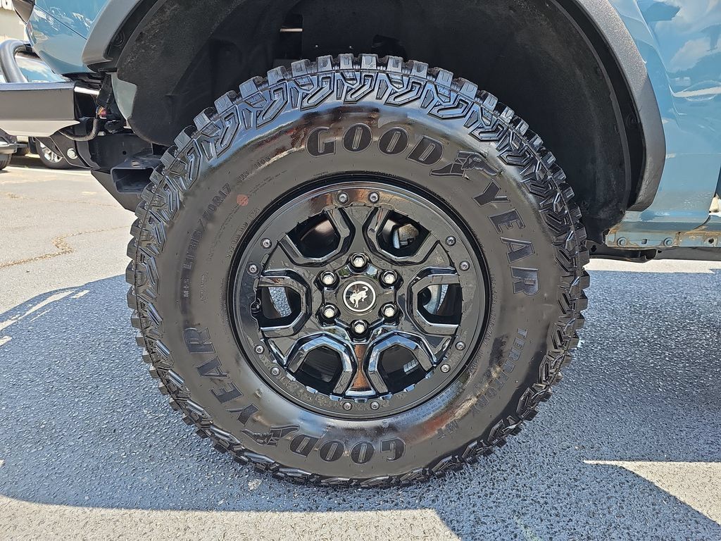 Used 2021 Ford Bronco First Edition AWD/4WD image 37