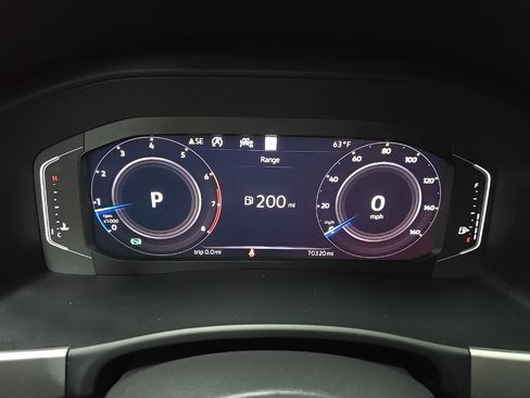Used 2020 Volkswagen Atlas Cross Sport SEL FWD image 22