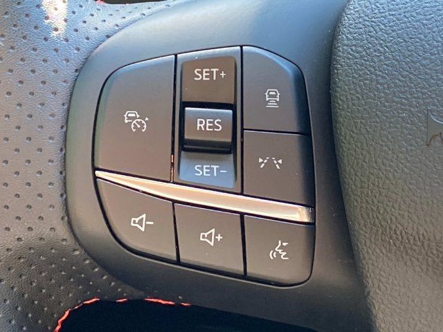 Used 2024 Ford Escape ST-Line Select w/ Tech Pack #2 AWD/4WD image 19