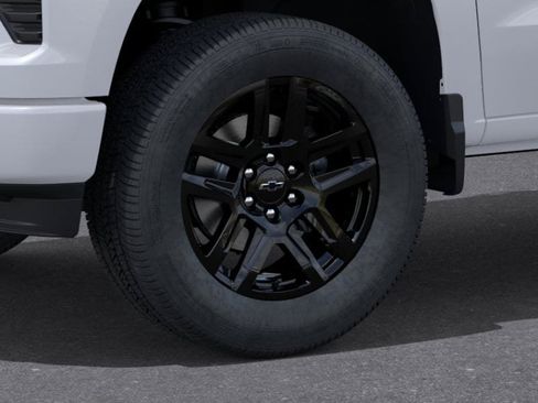 New 2026 Chevrolet Silverado 1500 Custom RWD image 33