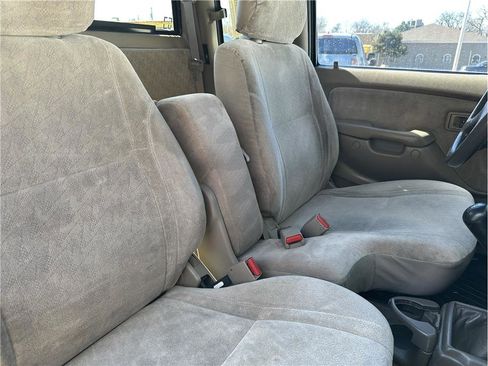 Used 2003 Toyota Tacoma 4x4 Xtracab V6 image 16