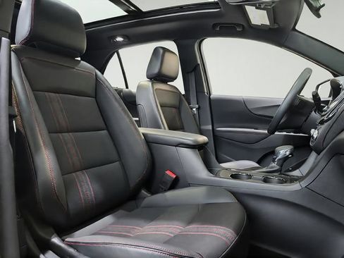 Used 2023 Chevrolet Equinox RS AWD/4WD image 24