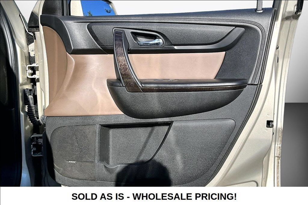 Used 2014 GMC Acadia SLT AWD/4WD image 33
