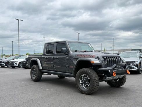 Used 2023 Jeep Gladiator Mojave w/ LED Lighting Group AWD/4WD image 3