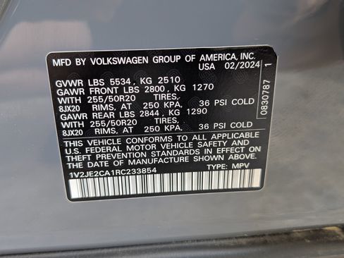 Used 2024 Volkswagen Atlas Cross Sport SE w/ Panoramic Sunroof Package image 36