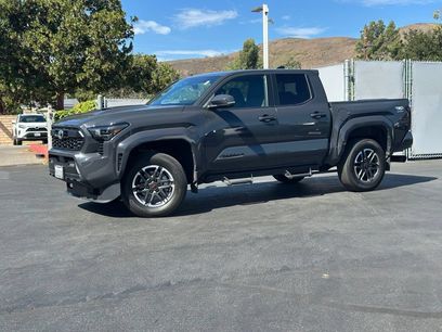 Used 2024 Toyota Tacoma TRD Sport w/ TRD Sport Upgrade Package
