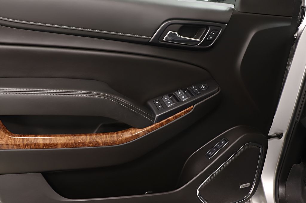 Used 2019 Chevrolet Tahoe Premier AWD/4WD image 24