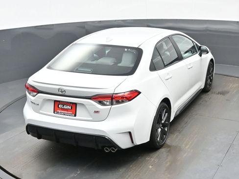Used 2024 Toyota Corolla SE FWD image 39