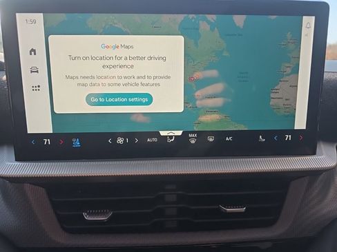 Used 2025 Ford Explorer ST image 32