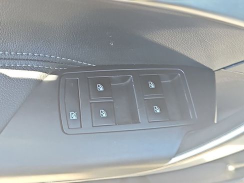 Used 2011 Buick Regal CXL FWD image 30