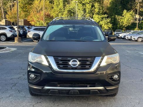Used 2018 Nissan Pathfinder Platinum image 8