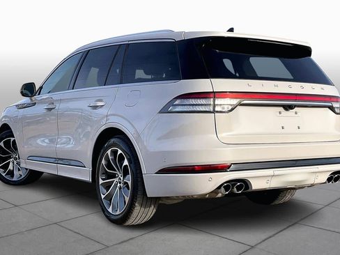 Used 2022 Lincoln Aviator Grand Touring w/ Equipment Group 301A image 11