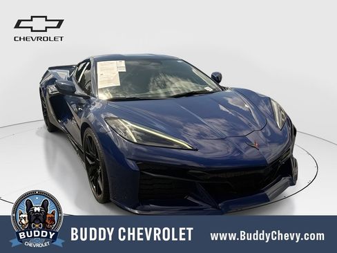 Used 2025 Chevrolet Corvette Z06 RWD image 1