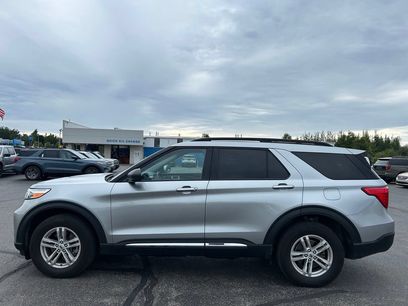 Used 2024 Ford Explorer XLT w/ Equipment Group 202A