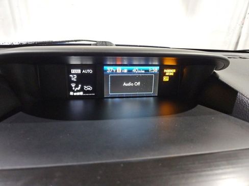 Used 2015 Subaru Forester 2.5i Touring image 21