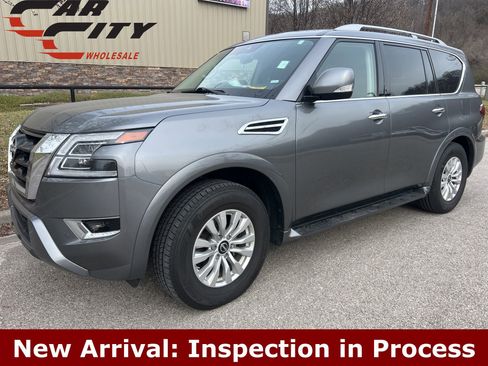 Used 2024 Nissan Armada SV image 1