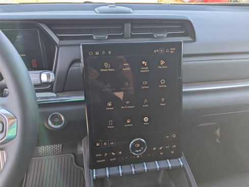 New 2026 GMC Terrain Denali AWD/4WD image 18