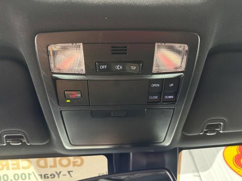 Used 2023 Toyota Tacoma TRD Sport w/ TRD Premium Sport Package AWD/4WD image 30