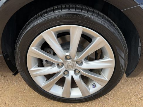 Used 2016 Lexus IS 200t RWD image 10