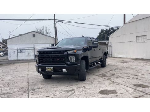 Used 2022 Chevrolet Silverado 2500 LTZ w/ LTZ Plus Package image 6