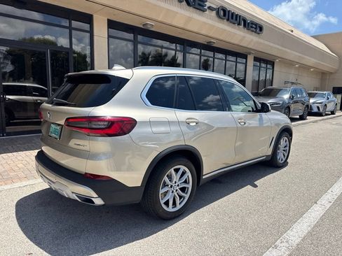 Used 2019 BMW X5 xDrive40i w/ Premium Package 2 AWD/4WD image 8