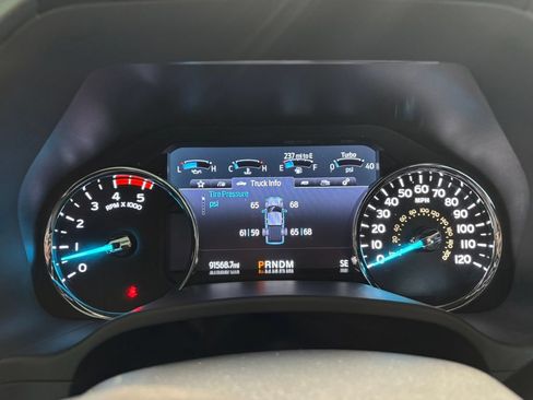 Used 2022 Ford F350 Platinum AWD/4WD image 18