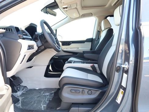 New 2026 Honda Odyssey Elite image 11