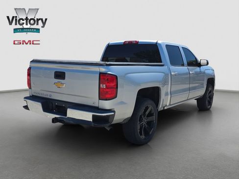 Used 2018 Chevrolet Silverado 1500 LT w/ LT Eassist Package RWD image 17