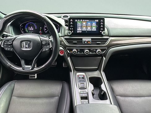 Used 2022 Honda Accord Sport image 11