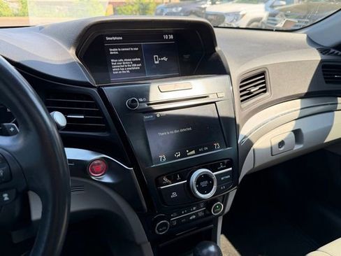 Used 2019 Acura ILX FWD image 16